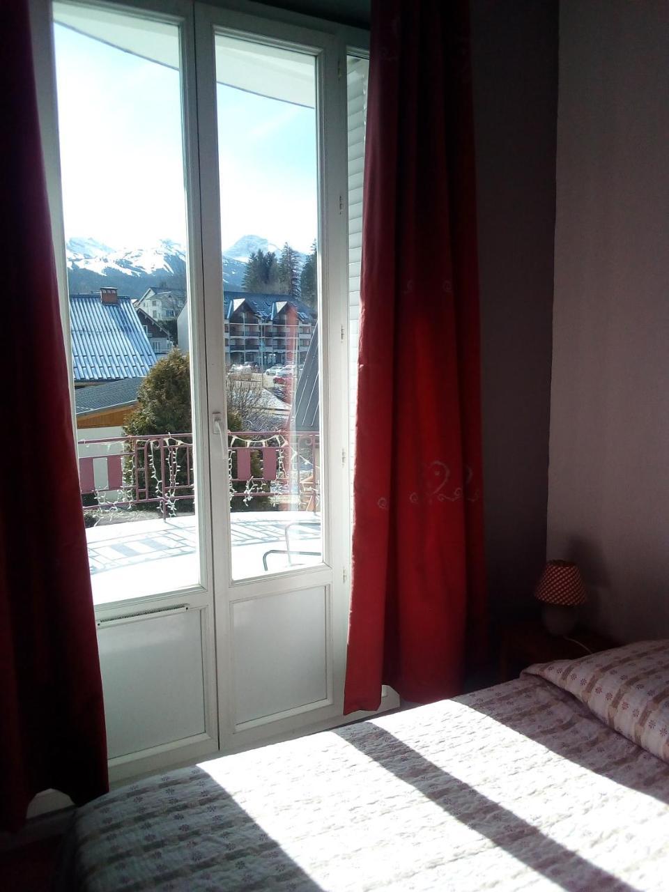Les 4 Montagnes Hotel Villard-de-Lans Exterior photo